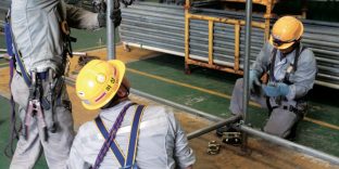 Overseas Scaffolder Training Scheme - Slide 01